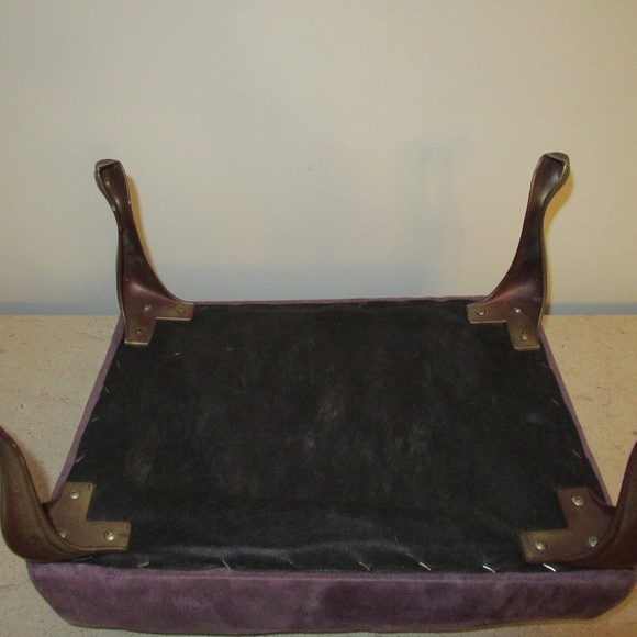 Upholstered cushion & Brass footstool - Picture 6 of 11